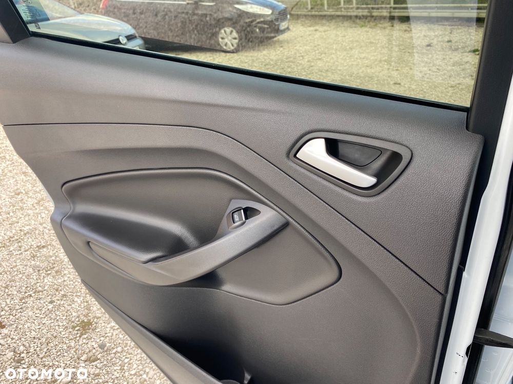 Ford Kuga 1.5 EcoBoost FWD Edition ASS GPF - 24