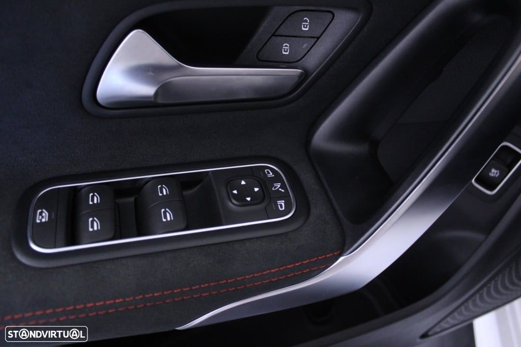 Mercedes-Benz CLA 180 d Shooting Brake AMG Line Aut. - 20