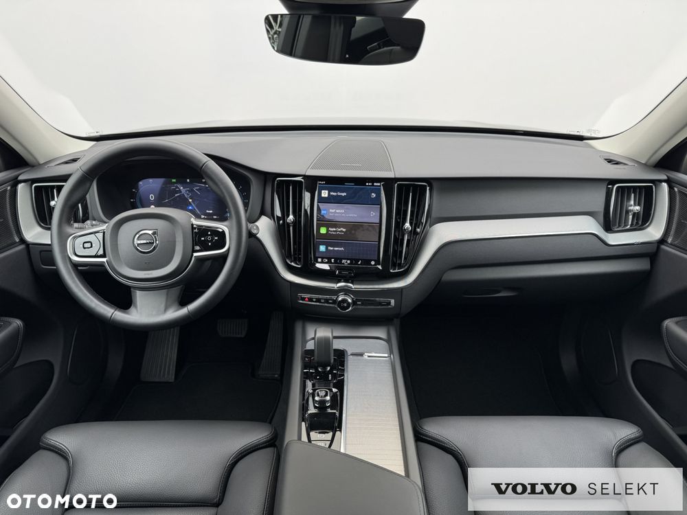 Volvo XC 60 B5 B AWD Plus Dark - 21