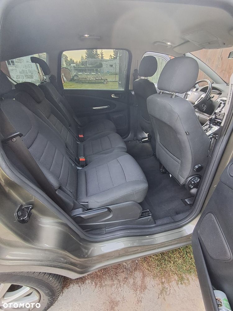 Ford S-Max - 7