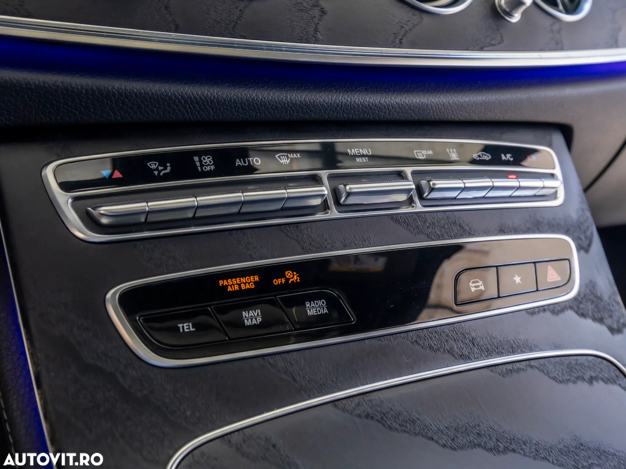 Mercedes-Benz E 300 de T 9G-TRONIC AMG Line - 25