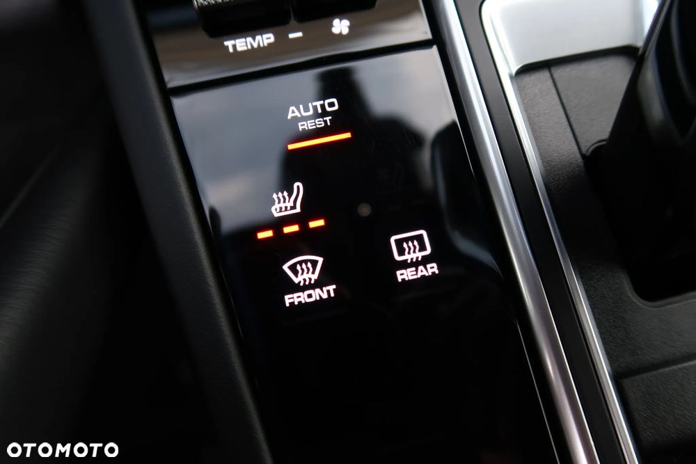 Porsche Cayenne Standard - 29