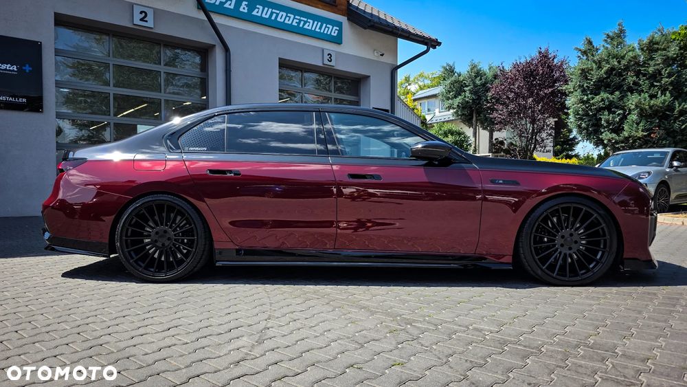 BMW Seria 7 M760e PHEV xDrive sport - 15