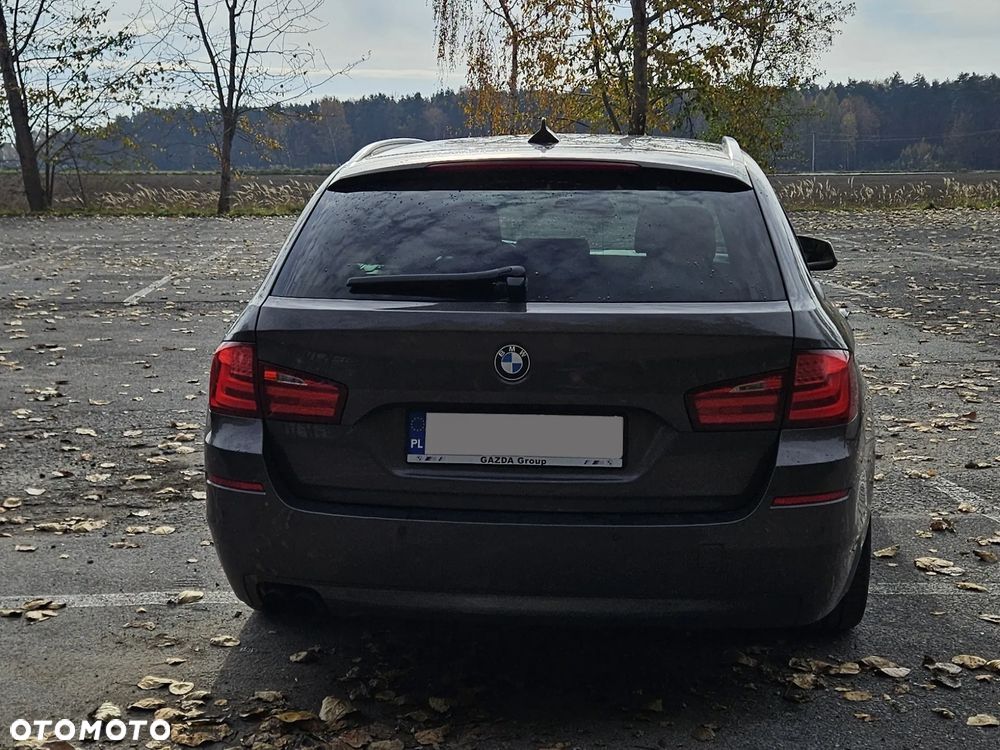 BMW Seria 5 520d - 6