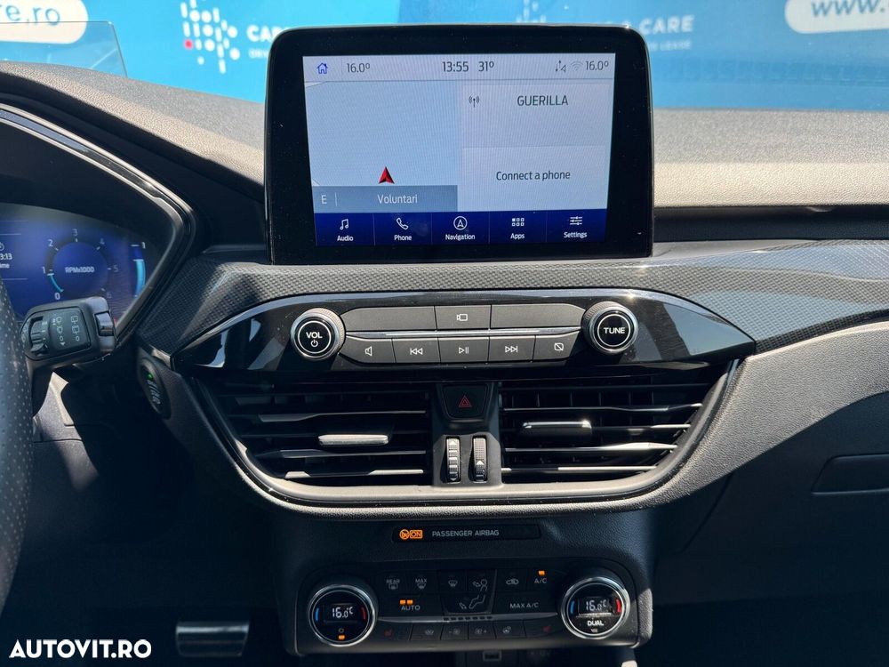 Ford Kuga - 9