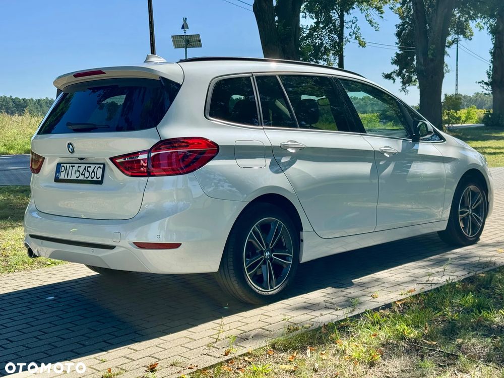 BMW Seria 2 218i GT Sport Line - 7