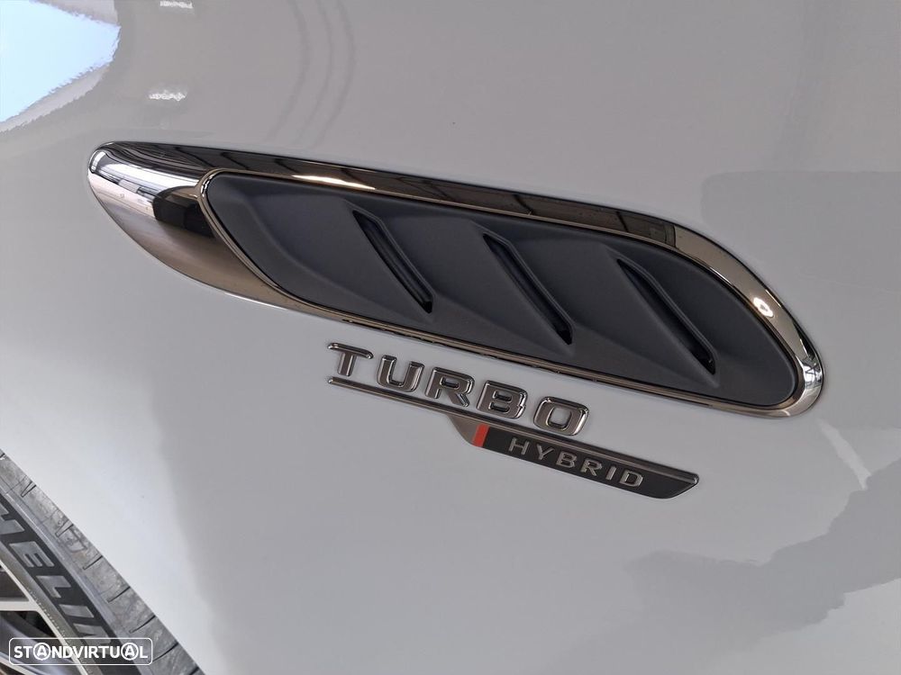 Mercedes-Benz E 53 AMG Hybrid 4Matic+ - 9