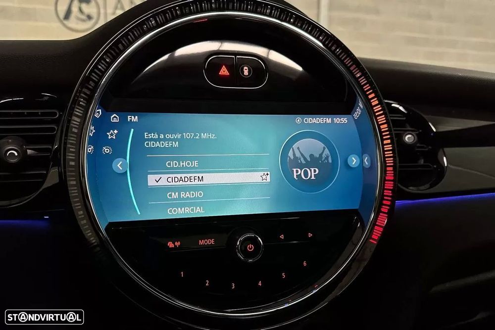 MINI 5 Portas Cooper S Premium JCW Auto - 18