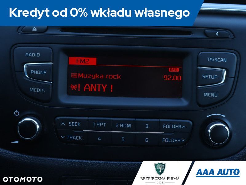 Kia Ceed - 14