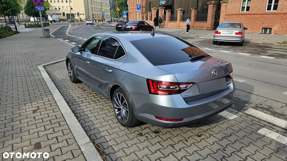 Skoda Superb 1.5 TSI ACT Style - 11