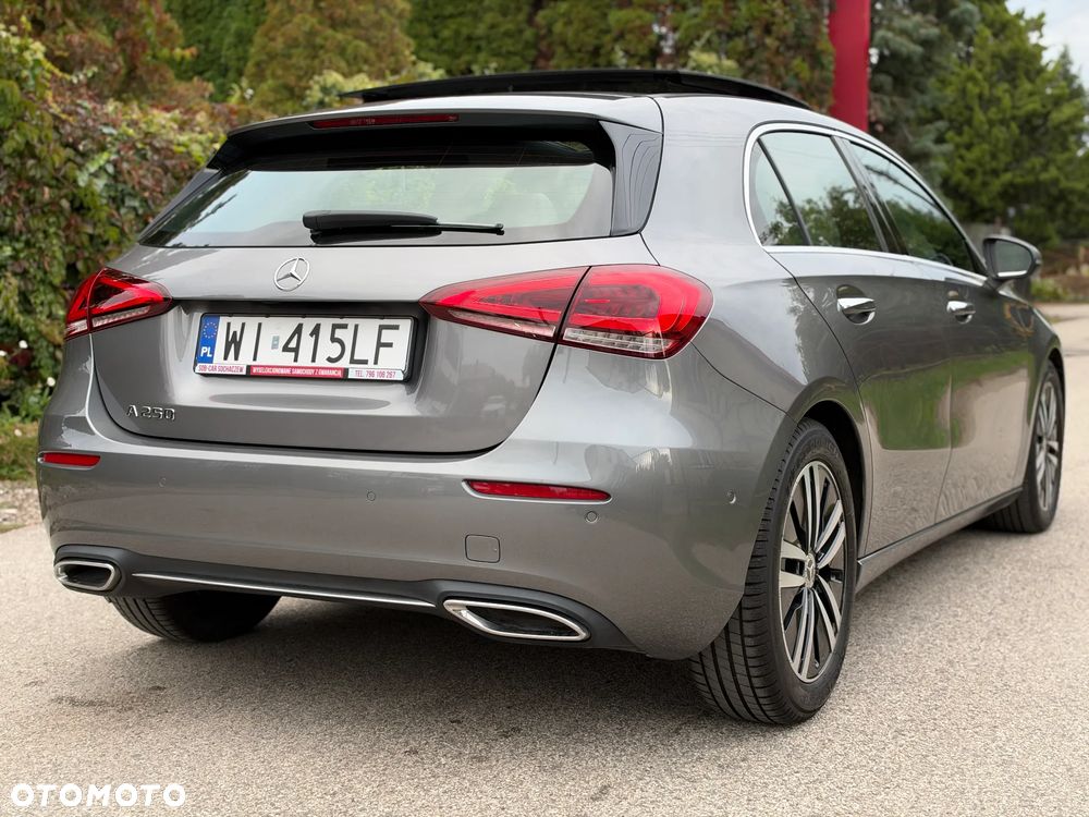 Mercedes-Benz Klasa A 250 7G-DCT - 4