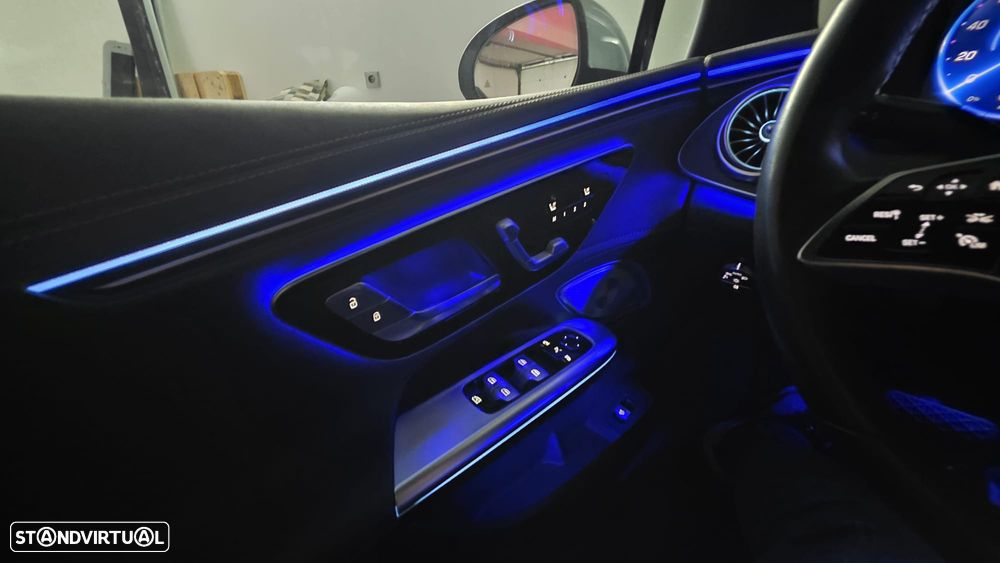 Mercedes-Benz EQE 350+ Edition Electric Art - 54