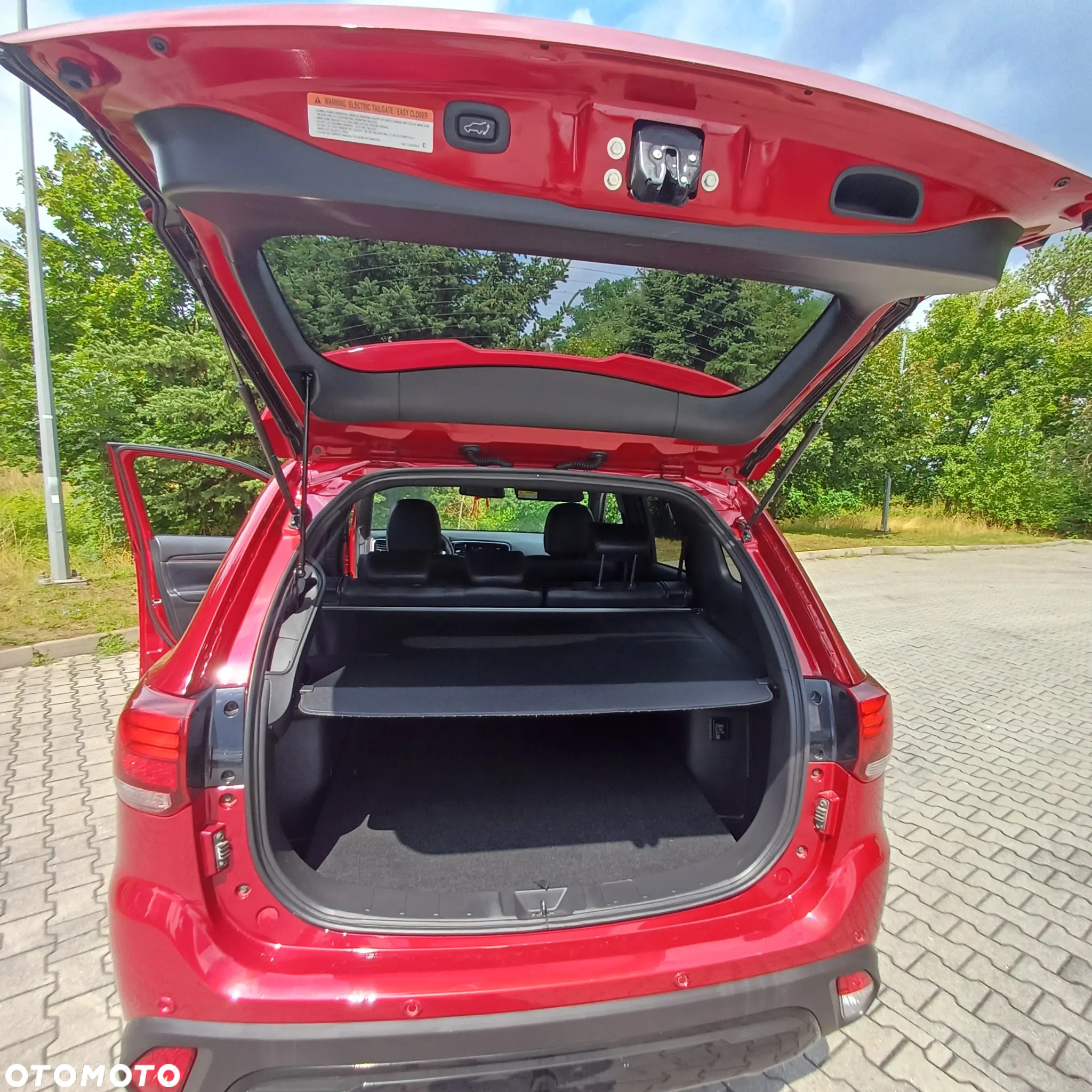 Mitsubishi Outlander - 21