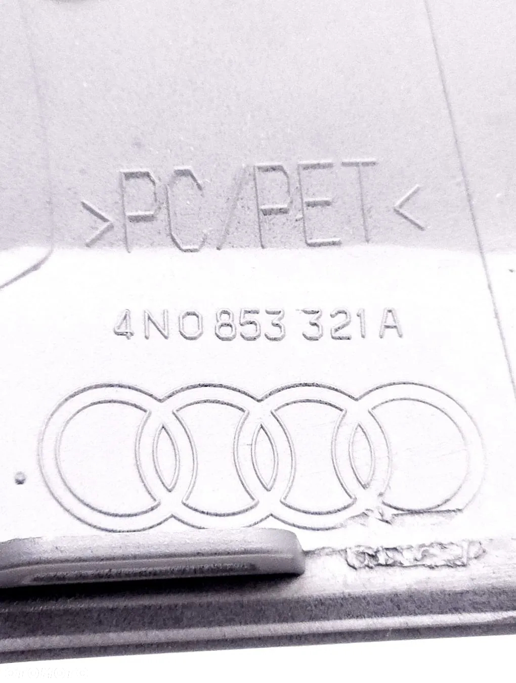 AUDI A8 4N0 17- KRATKA LISTWA ZDERZAKA PRAWA LEWA 4N0853322A 4N0853321A - 2