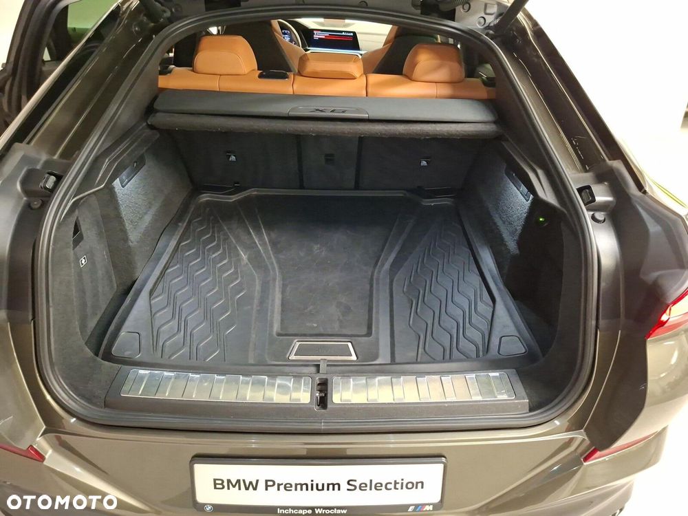 BMW X6 - 18