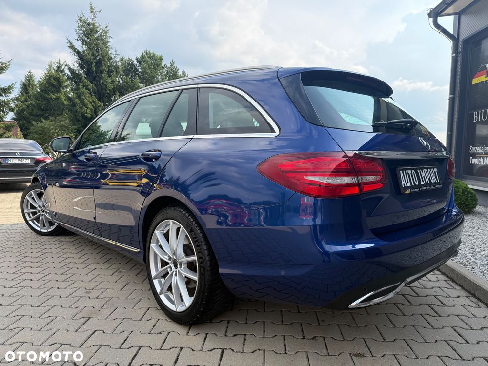 Mercedes-Benz Klasa C 180 (BlueEFFICIENCY) 7G-TRONIC Avantgarde - 5