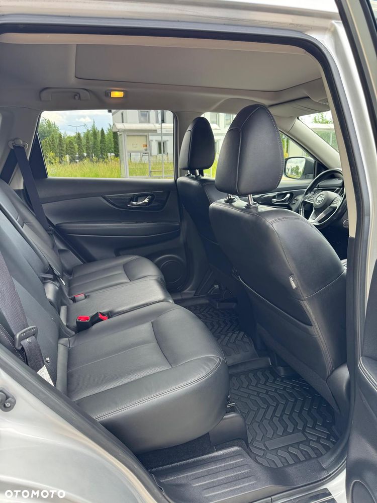 Nissan X-Trail 2.0 dCi Tekna 4WD Xtronic - 21