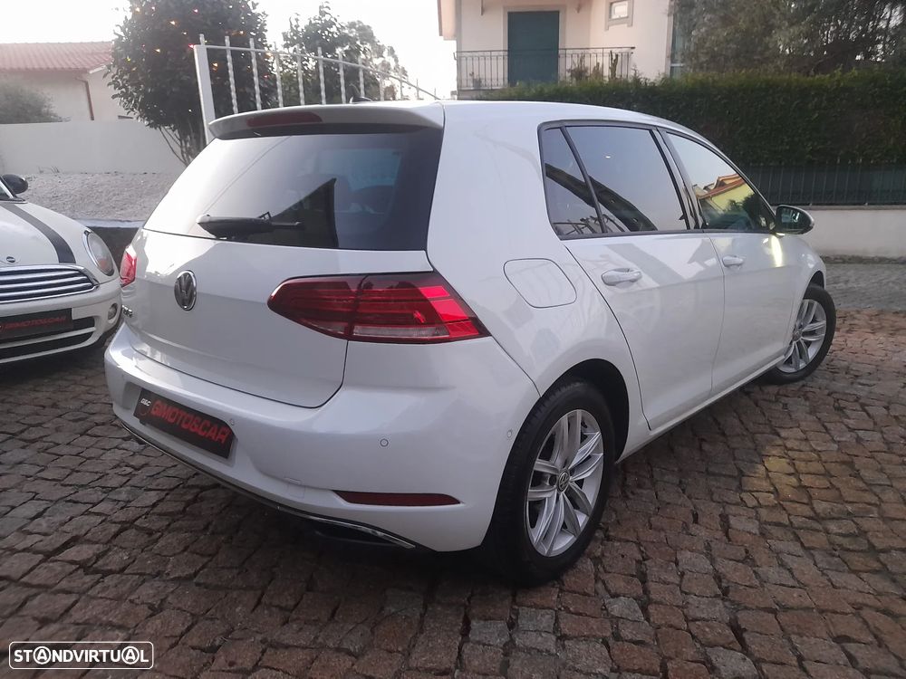 VW Golf 1.6 TDI Highline - 14