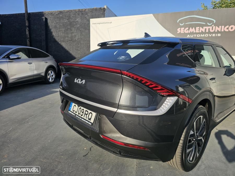 Kia EV6 77,4-kWh - 17