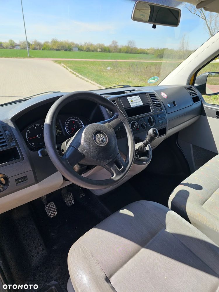 Volkswagen Transporter - 19
