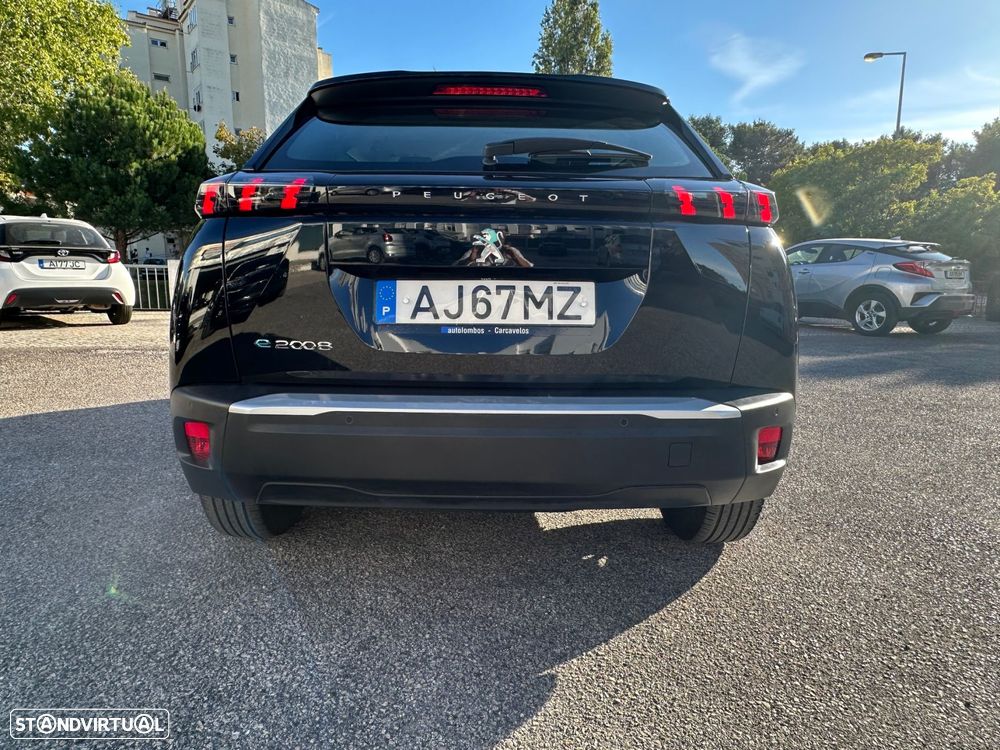 Peugeot e-2008 50 kWh Active Pack - 4