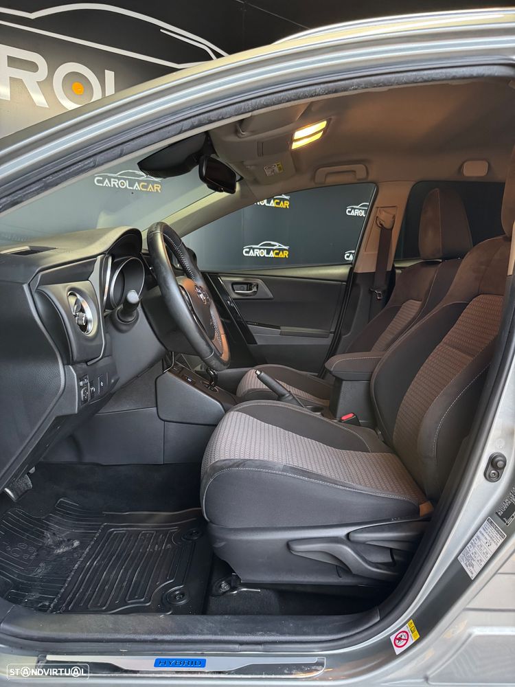 Toyota Auris Touring Sports 1.8 HSD Exclusive - 6