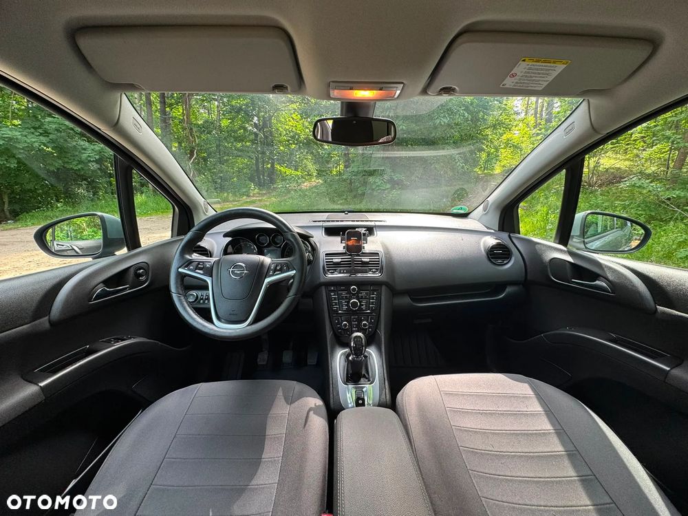 Opel Meriva - 11