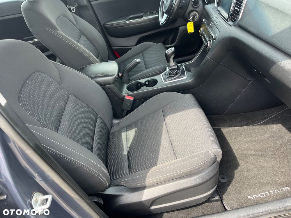 Kia Sportage 2,0 CRDI 2WD Vision - 25