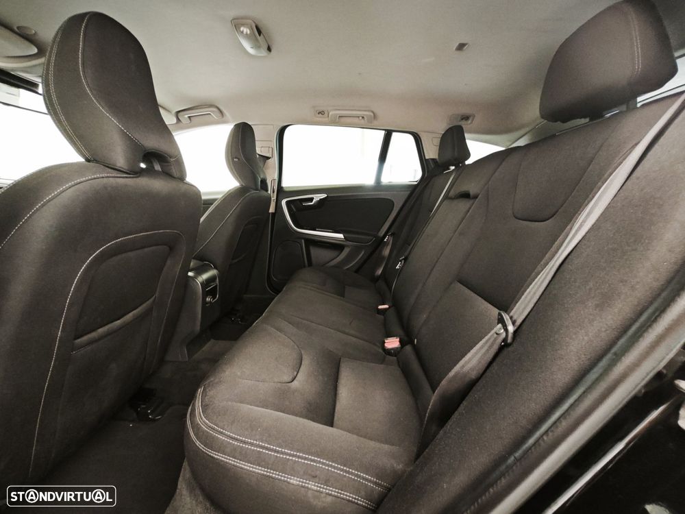 Volvo V60 D2 Geartronic Powershift Edition - 48