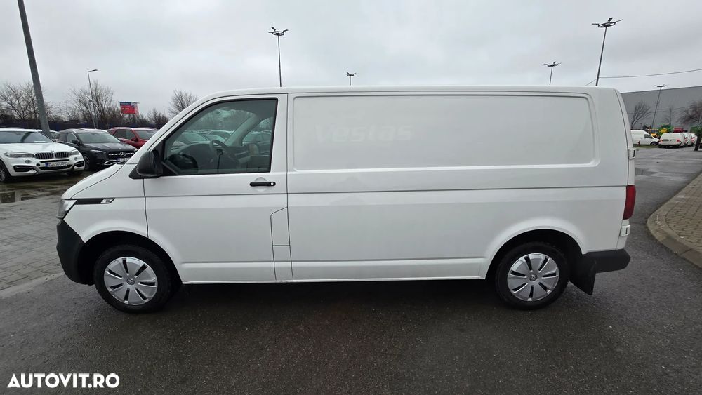 Volkswagen Transporter - 4