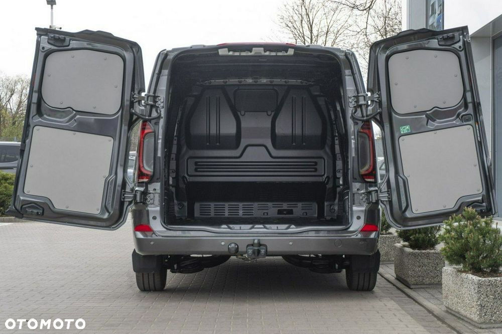 Volkswagen Transporter - 13
