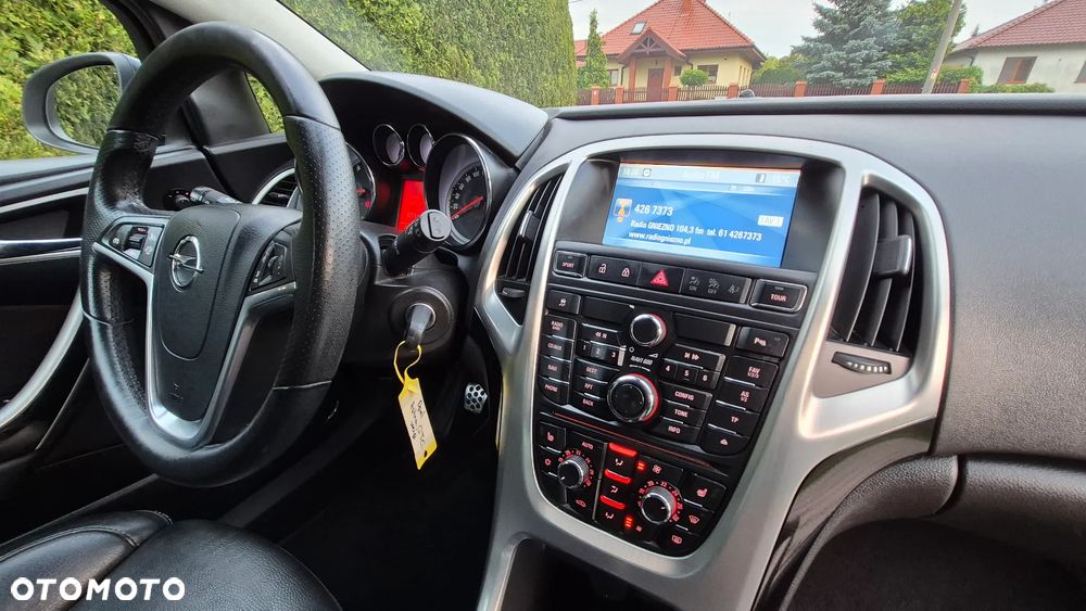 Opel Astra 1.6 Turbo Sport - 7