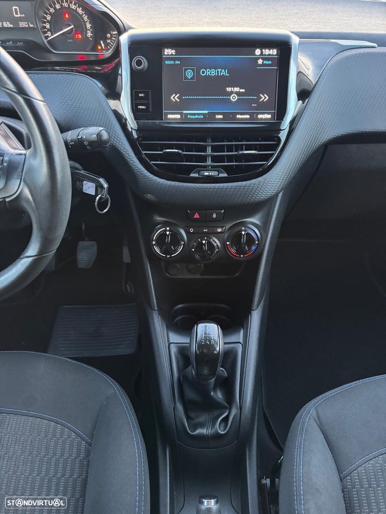 Peugeot 208 1.2 PureTech Active - 9