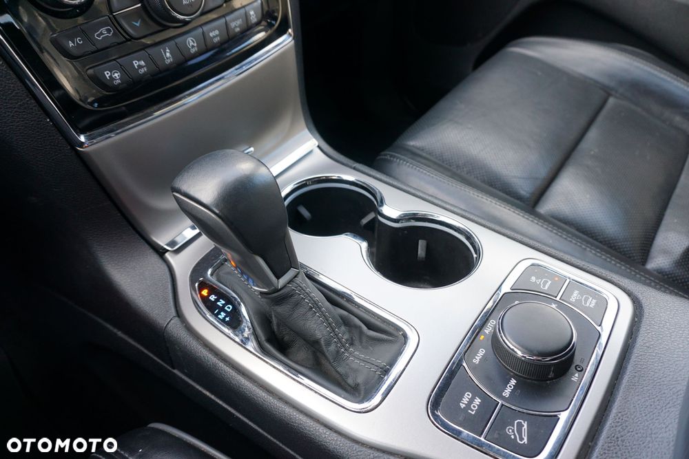 Jeep Grand Cherokee 3.6 V6 Overland - 27