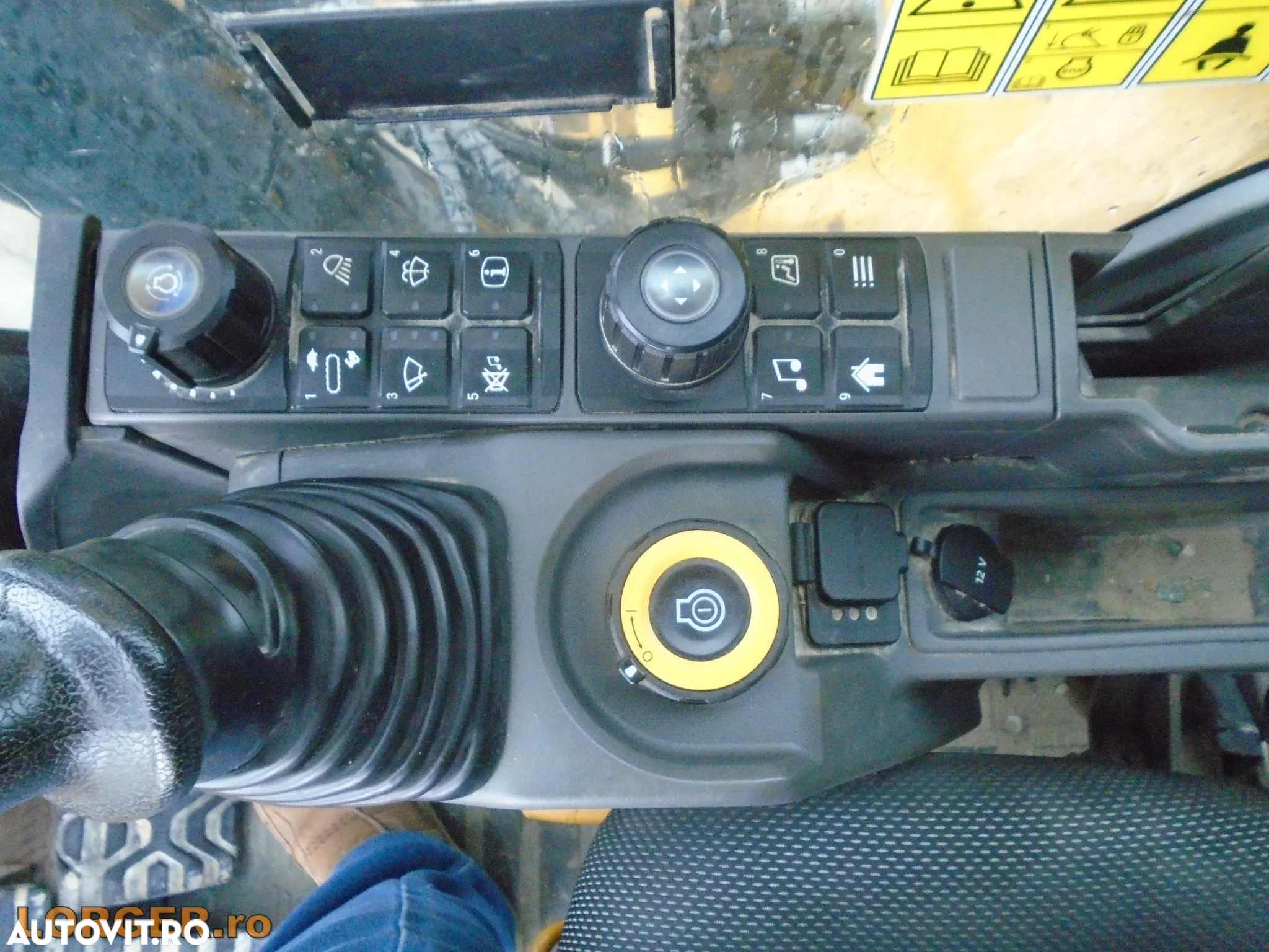 Caterpillar 320 GC - 11