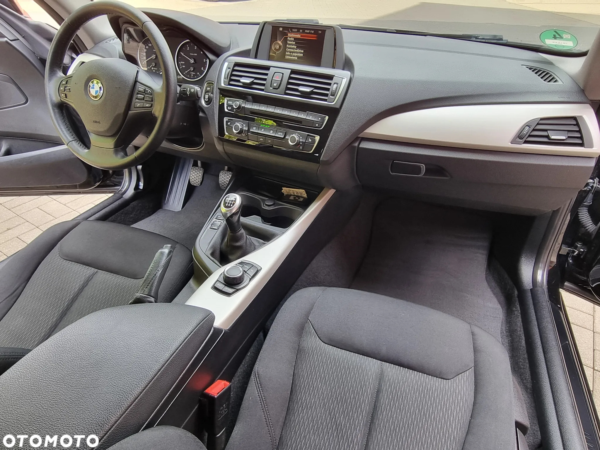 BMW Seria 1 116d - 19