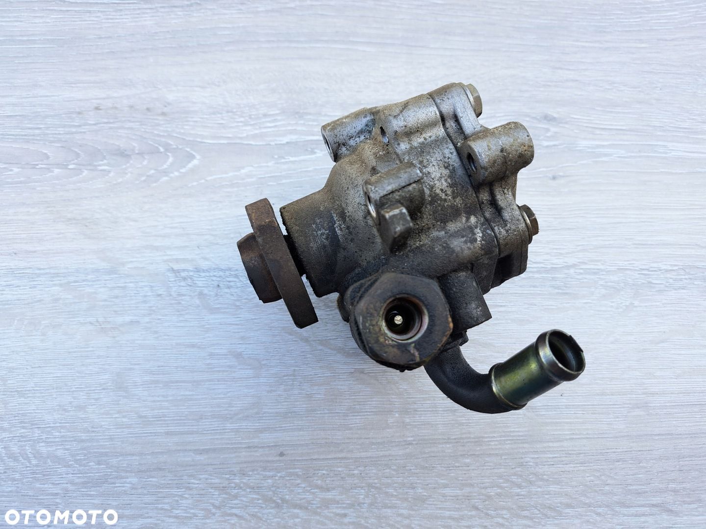 VW LT 2.5 TDI SDI POMPA WSPOMAGANIA - 1