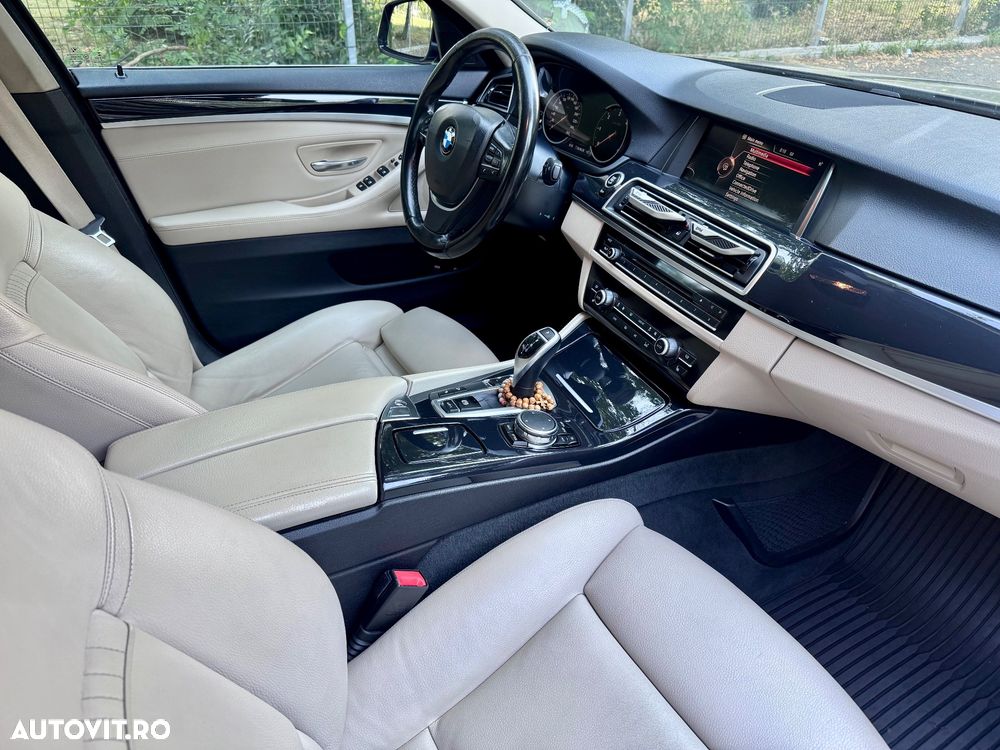 BMW Seria 5 525d xDrive AT - 5