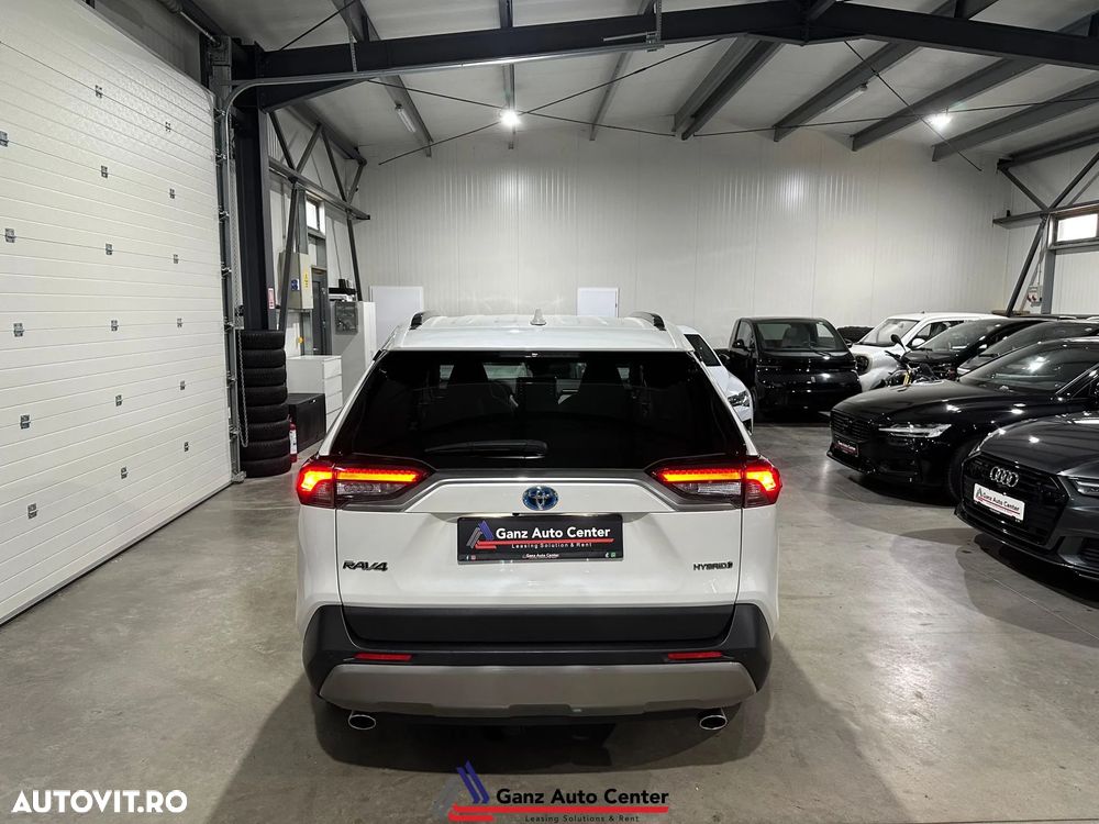 Toyota RAV4 2.5 VVT-iE 4x4 Luxury Plus - 38