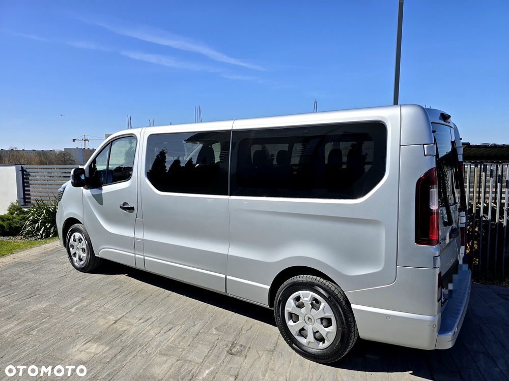 Renault Trafic - 16