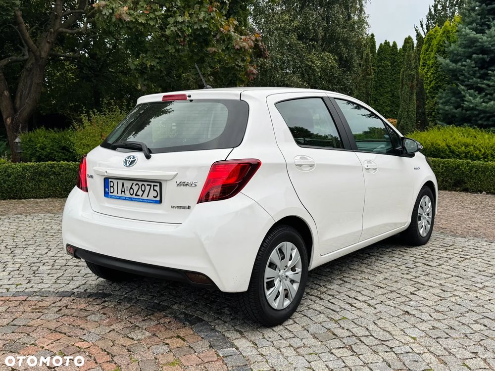 Toyota Yaris - 8