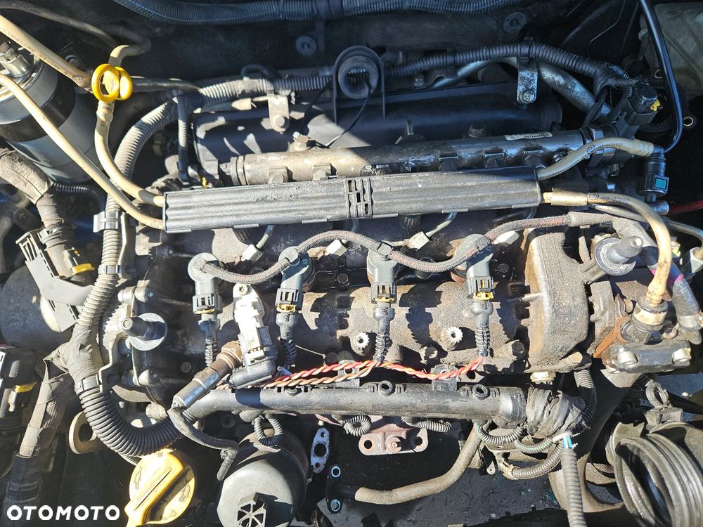 Fiat Grande Punto 1,3 M-Jet 55kW 75KM 2006r 5d 599/A - 6