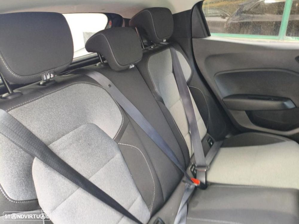Renault Clio 1.0 TCe Evolution Bi-Fuel - 5