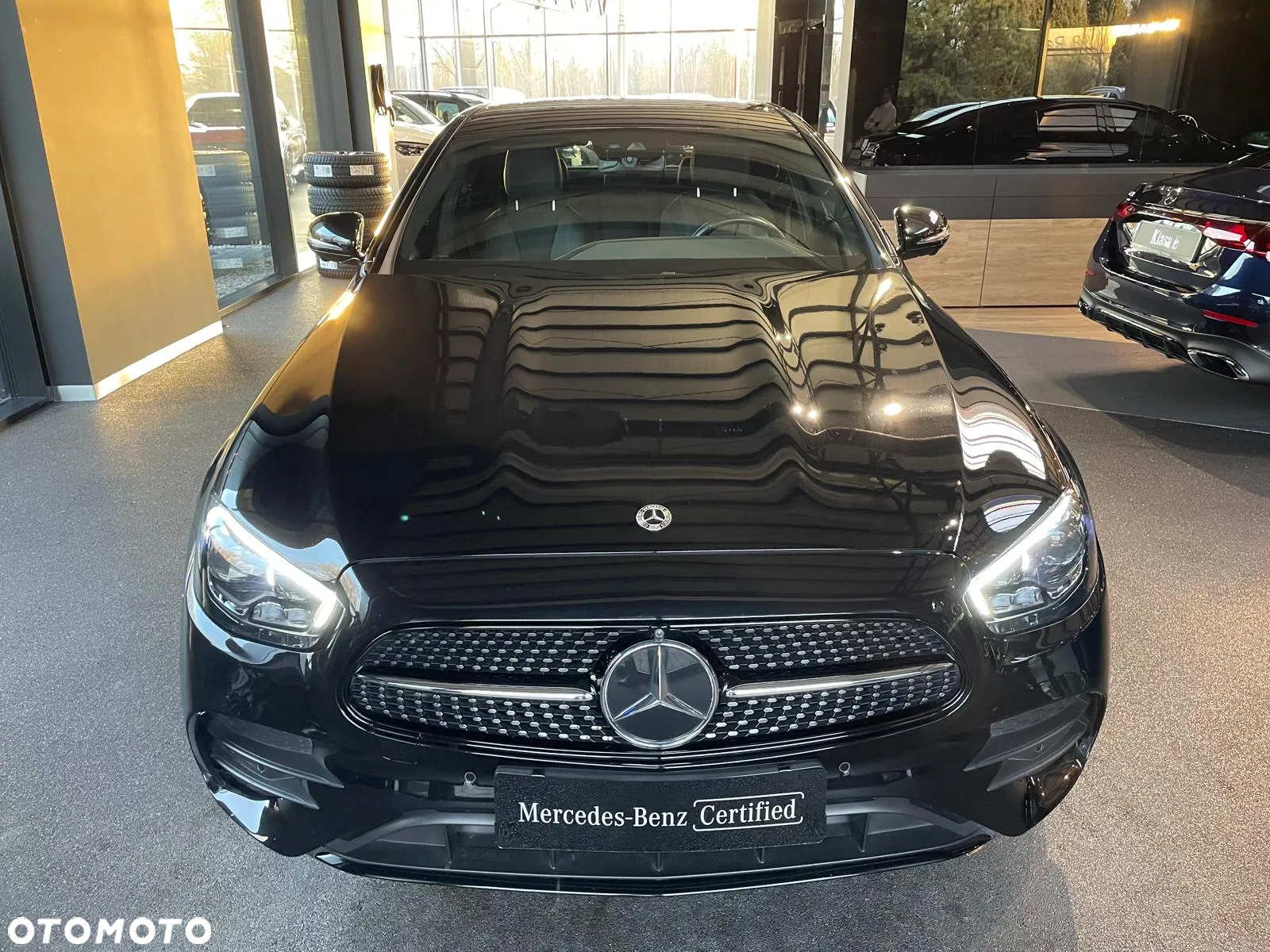 Mercedes-Benz Klasa E 220 d 4-Matic AMG - 2