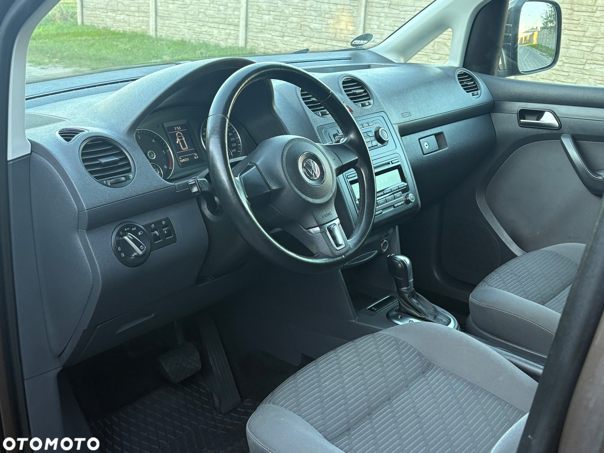 Volkswagen Caddy 1.6 TDI Comfortline DSG - 10