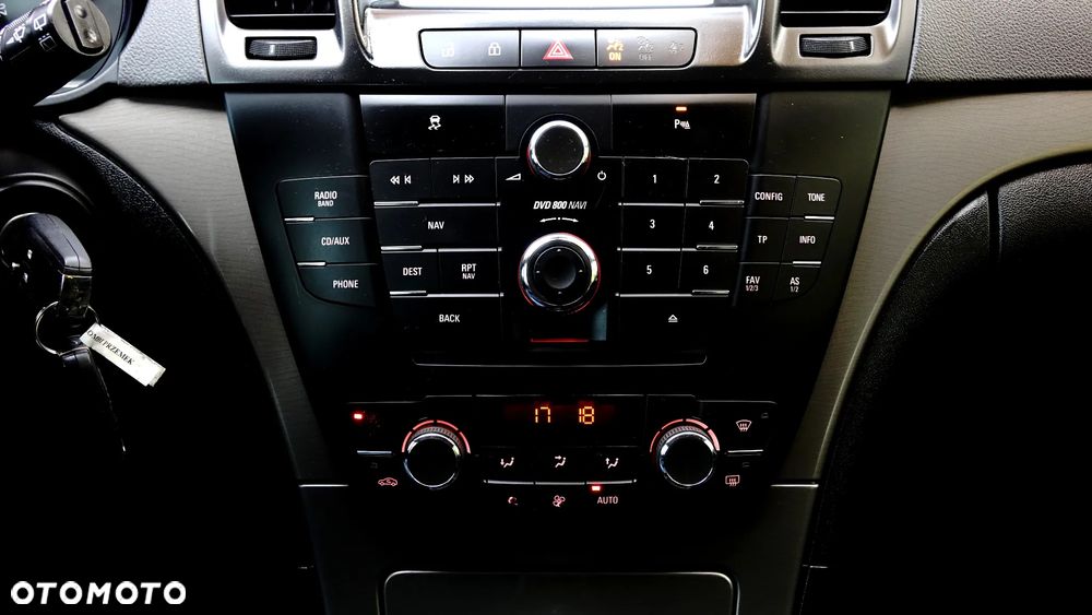 Opel Insignia 1.8 Sports Tourer Innovation - 18