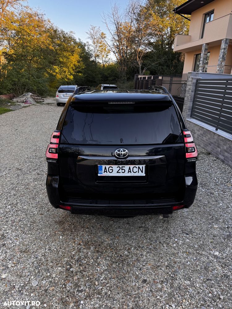 Toyota Land Cruiser 2.8l D-4D 204 CP A/T 7 locuri Luxury AVS - 6