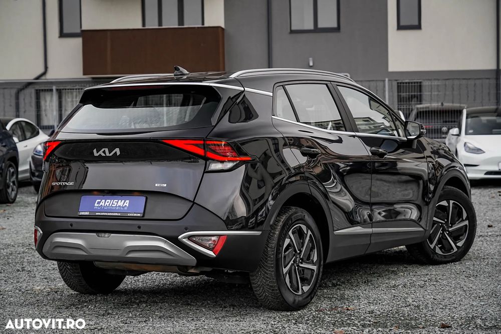 Kia Sportage 1.6 T-GDI HEV 6AT 4x2 Style - 3