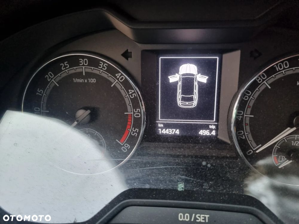 Skoda Octavia 1.6 TDI Premium Edition - 9