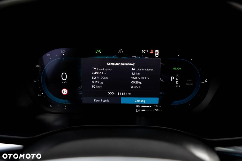 Volvo XC 60 T6 AWD Plug-In Hybrid R-Design - 22